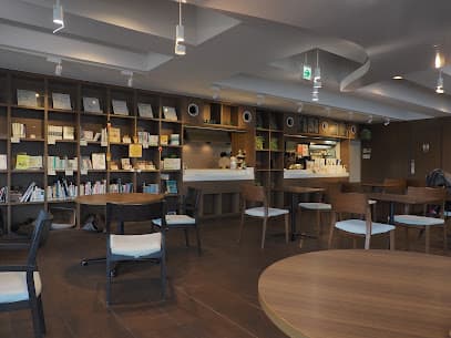 カフェ·ラポール 中央図書館