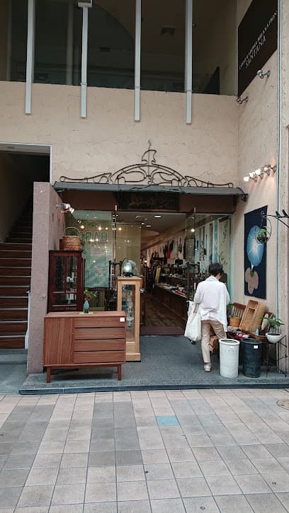 デザイン·ギャラリー卑弥呼 小倉本店