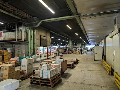 九州魚市（株） 北九州魚市場