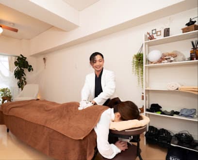 整体 salon 六花