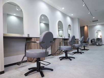 小倉メンズ美容室 MEN'S SALON by BLAZE【メンズサロンバイブレイズ】