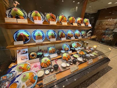 とんかついな葉 井筒屋小倉店